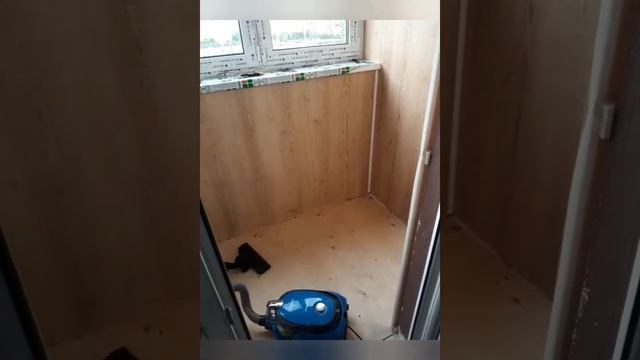 Балкон под ключ в Москве.Остекление и отделка балкона ПВХ панелями. Мебель на балкон.