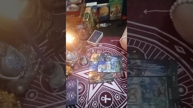 КАКИЕ МЫСЛИ НЕ ДАЮТ ЕМУ УСНУТЬ??? 🎇🎇🎇