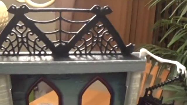 4 Feet Tall Monster High Dollhouse Deadluxe High School Review WITH Boo York Dolls