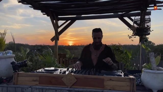 Fouad _ Deep House Sunset Mix 2022