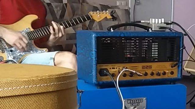 Тест AZG Saintcrunch (clean) + Wassago Cab с Eminence Legend EM12N