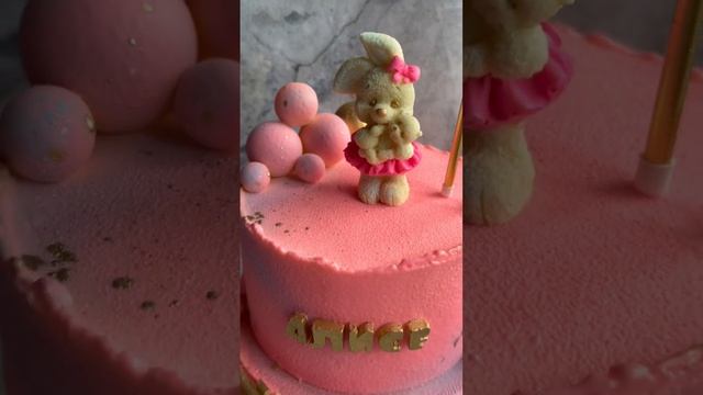 Pink cake