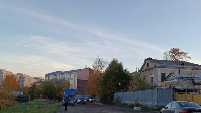 "...В простор меж небом и Невой!... "