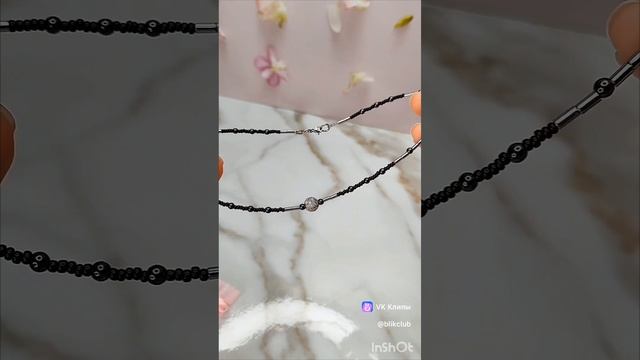 Комплекты, чокер, серьги, браслеты, кольца из бисера.