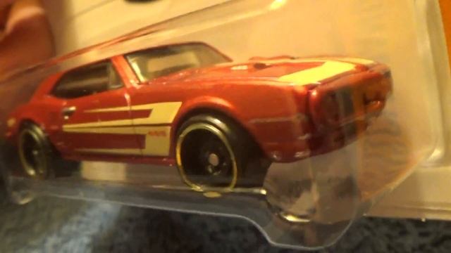 '67 PONTIAC FIREBIRD 400 MUSCLE MANIA 2017 HOT WHEELS