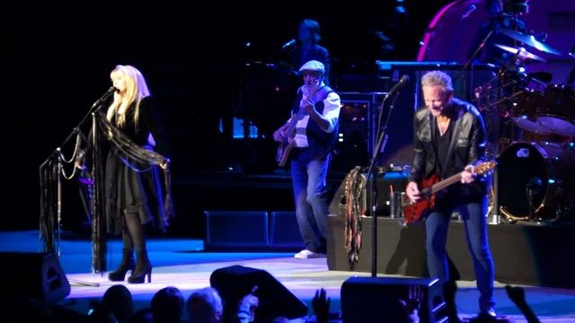 Fleetwood Mac - Sara; Chicago, IL 4/13/13