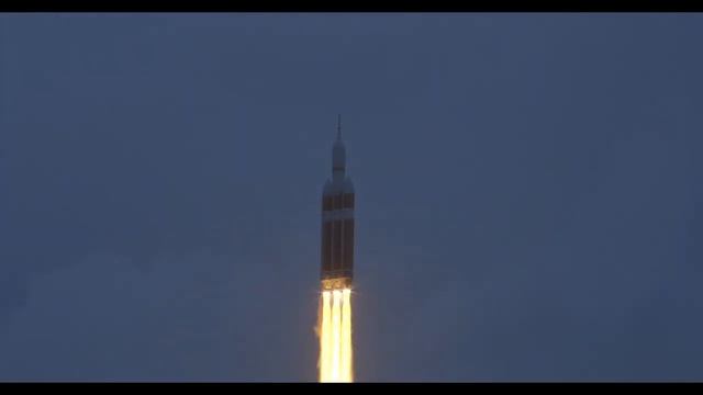 Watch NASA's Orion launch in 4K, Canon C500 tracking footage