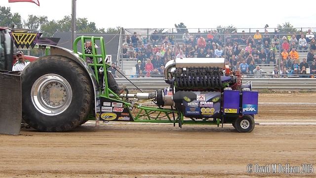 Rat Poison Unlimited Modified Tractor - Twin V12 Allison Power