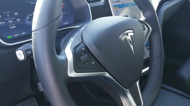 2017 Tesla Model S Feature Highlights | YallaMotor.com