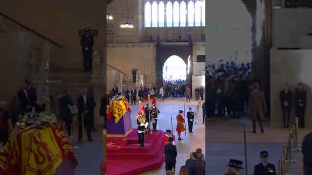 Biden pays respects to Queen Elizabeth before burial