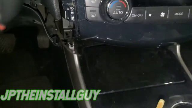 2013 Nissan altima radio removal only