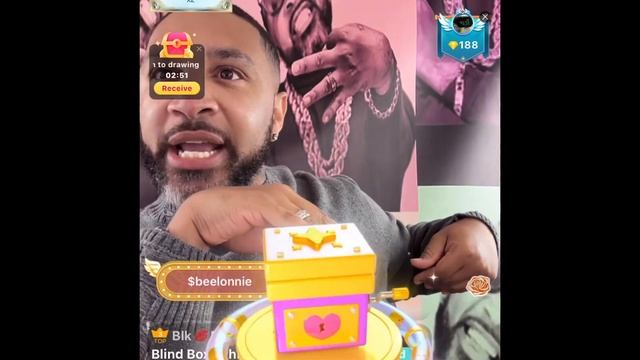 *LONNIE B FUNNIEST GUY ON BIGO LIVE🗣️ NEW GENERATION ROBBIN GAYs? 👀 #lgbtq #bigo #bigovlog #bigotv