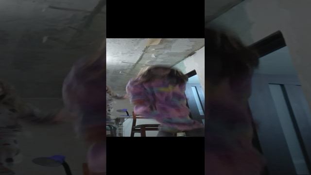 VID_20241020_205235.mp4