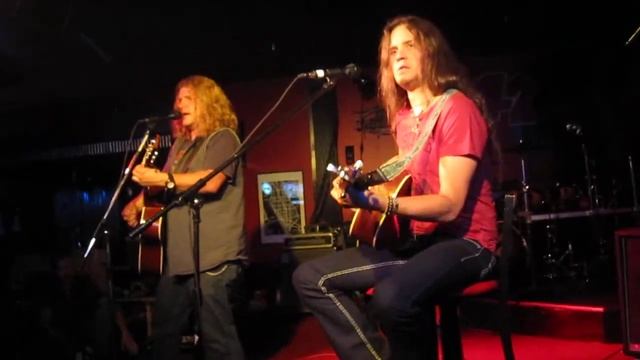 Frank Hannon Band feat. Dave Rude (TESLA) - The Way It Is - Acoustic - 8-27-11- Pittsburgh, PA