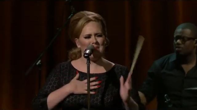 Adele Chasing Pavements live from iTunes Festival 2011