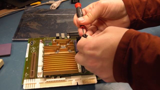 Building a POWER Mystic Color Classic with a Daystar 601 PPC Upgrade Card