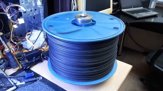 Устройство для размотки катушек  Fiber Optic Cable Roll Uncoiler by FiberCom Moldova