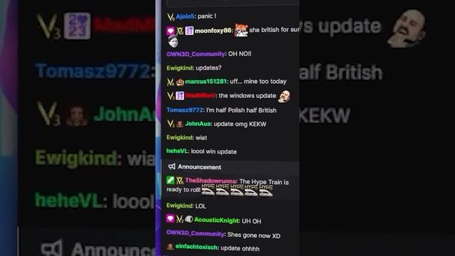 Streamers vs. Windows! ⚙️ fake error messages on stream #errormessage #LiveStreaming #StreamerPrank