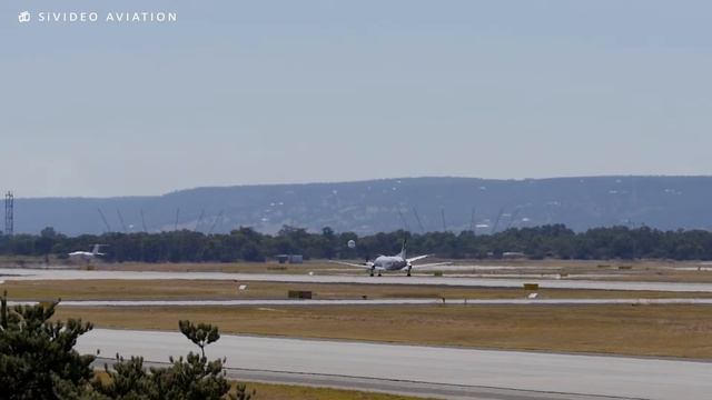 REX (VH-ZLH) Saab 340B + Skippers Aviation (VH-XFP) Dash 8 landing at Perth Airport.