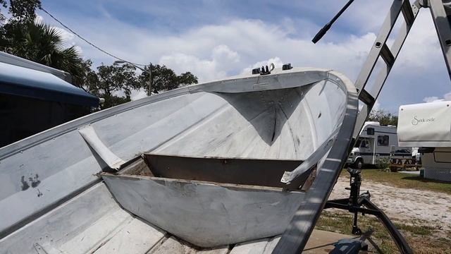 OLD FISHING BOAT RESTORATION PT. 2- SEATS REMOVAL/PRESSURE WASH AND PAINT