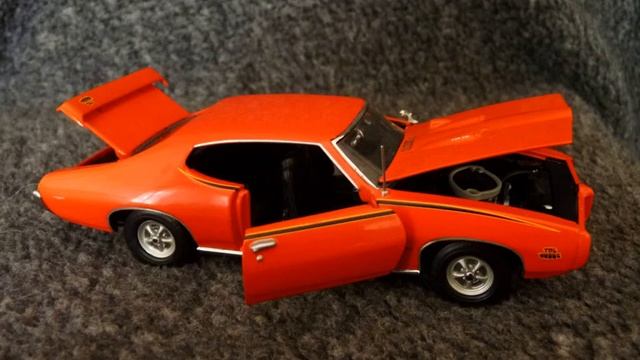 Franklin Mint Pontiac GTO The Judge 1969 Slideshow