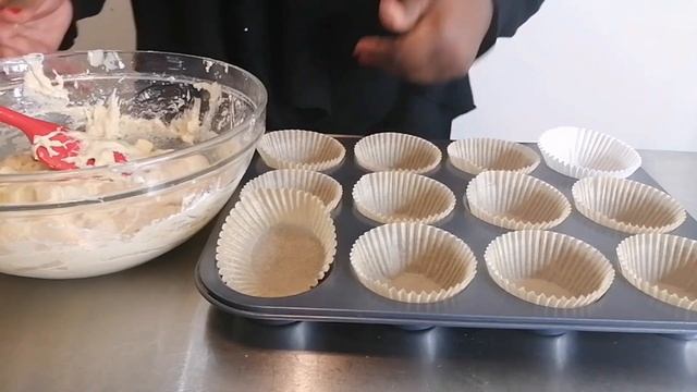 How To Make Apple Muffins 🎄 Something Better ☃️ Vlogmas #16