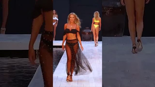 Lil & Emm Swimwear Fashion Show
Лайк Подписка И Потдержать!
Приятного Просмотра!!!