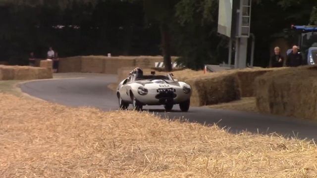 Jaguar E2A at FOS 18