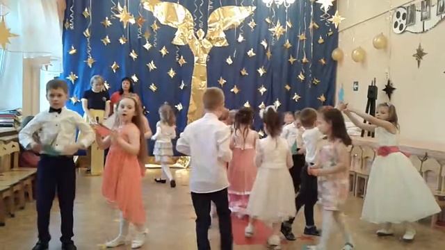 Парус детства