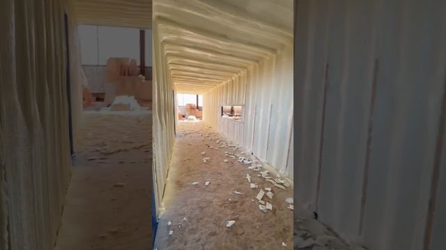 Модульный дом из контейнеров. Этап утепления  и подготовки к отделке.