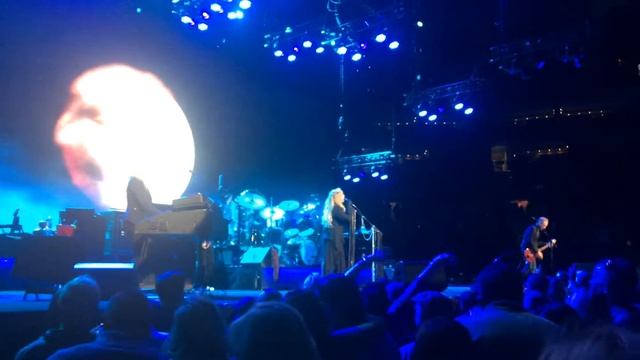 Fleetwood Mac / Boston Garden "Sisters of the Moon"