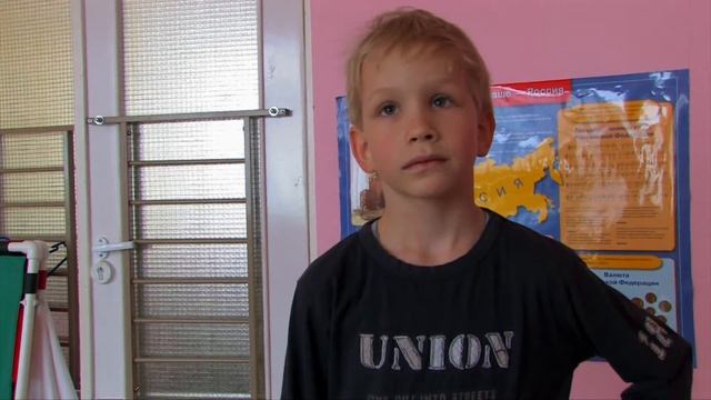 Дима дает интервью
