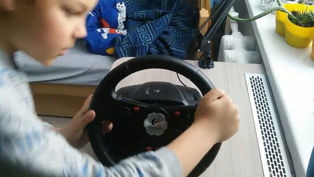 Руль от логитеч (для любых игр)
