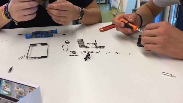 Iphone 5 Teardown