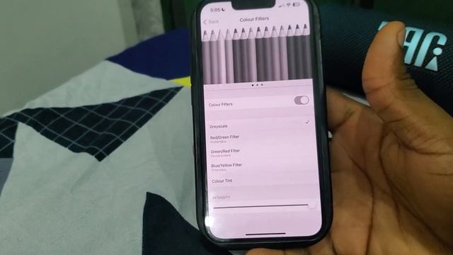 How to Make iPhone Display Black & White - Quick and Easy Guide!
