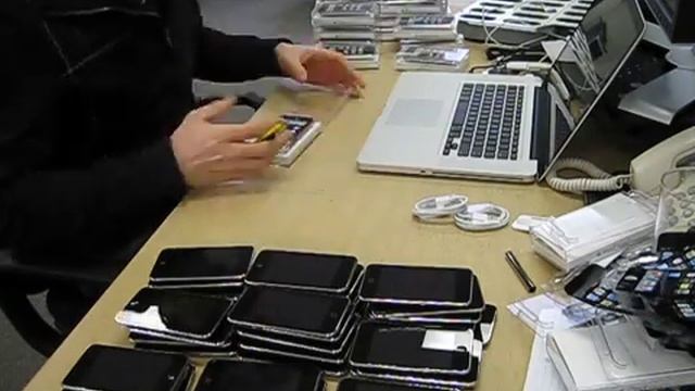 Timelapse Opening Sixty-Two New iPod Touch Units