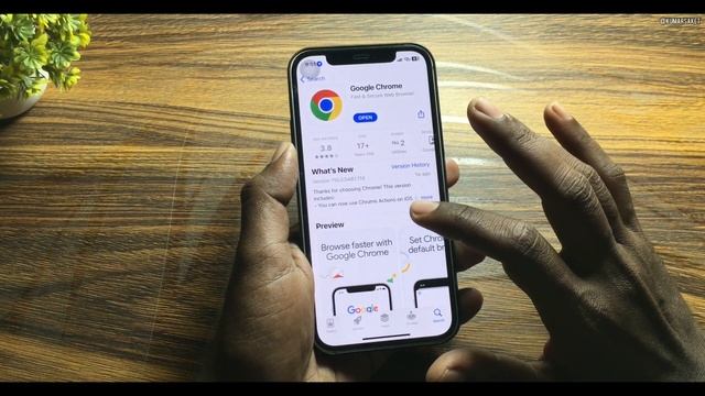 How to Change Default Browser on iPhone | Safari to Chrome