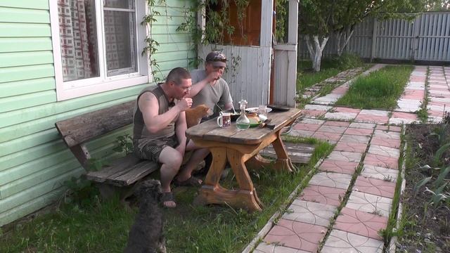 Продолжаем очищать участок от очисток!: