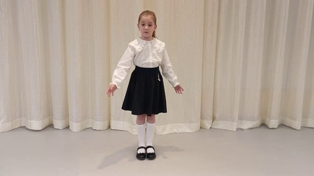 Бус Екатерина 8 лет МАОУ «ОЦ №7 г. Челябинска» А. Котовщикова «Вуалехвостик»
