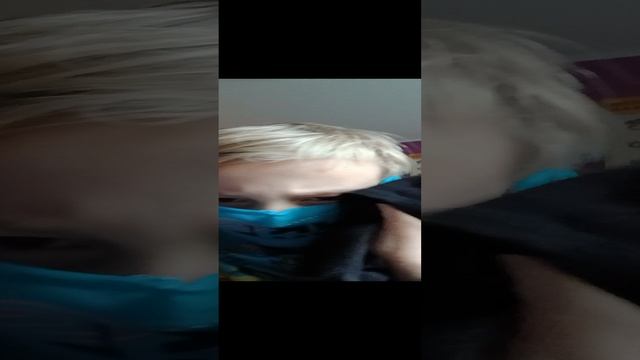 Быстро переоделся!