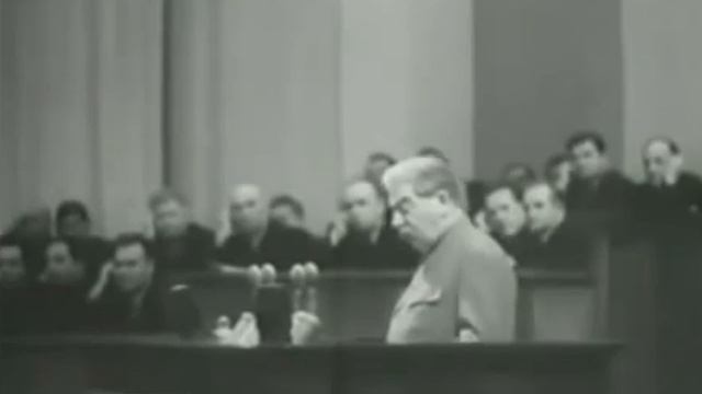 14 октября 1952 года состоялось последнее публичное выступление Сталина (на XIX съезде КПСС).