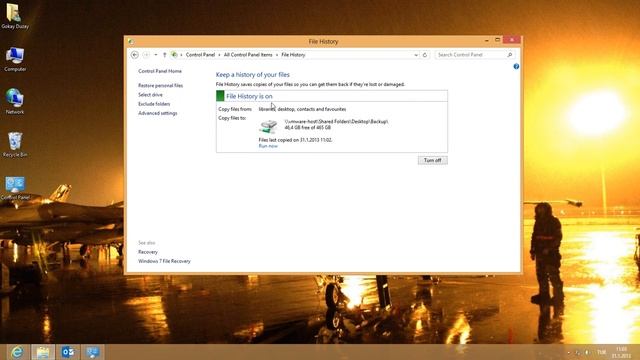 Windows 8 File History