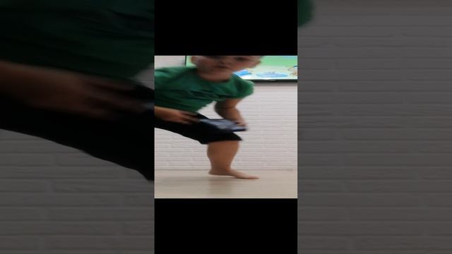 VID_20241021_193230.mp4