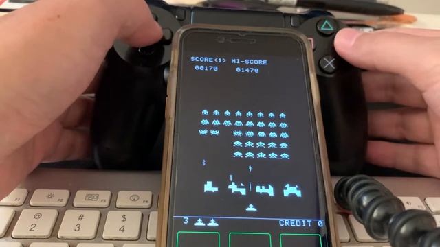 Invader with DUALSHOCK 4 on iOS 13