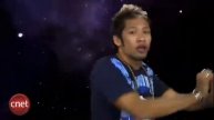 Brian Tong from Cnet dance to the Mac OS X Snow Leopard intro