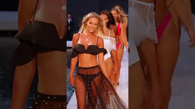 Lil & Emm Swimwear Fashion Show
Лайк Подписка И Потдержать!
Приятного Просмотра!!!