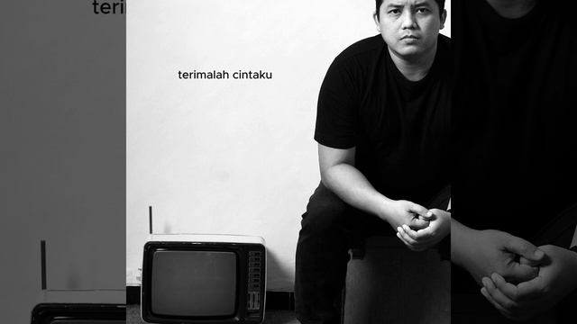 AVICK RAY - Renungkan ( Official Audio Lirik )