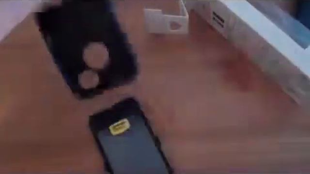 Unboxing Otter Box iPhone 4s Case and 30 Pin Car Charger