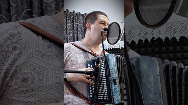 Мир таинственный (С. Есенин)