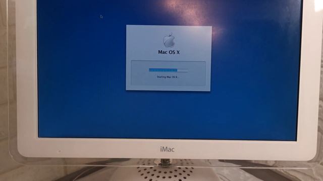 Apple iMac 800Mhz PowerPC G4 256MB 80GB 17 All in One OSX Installed 10 4 11